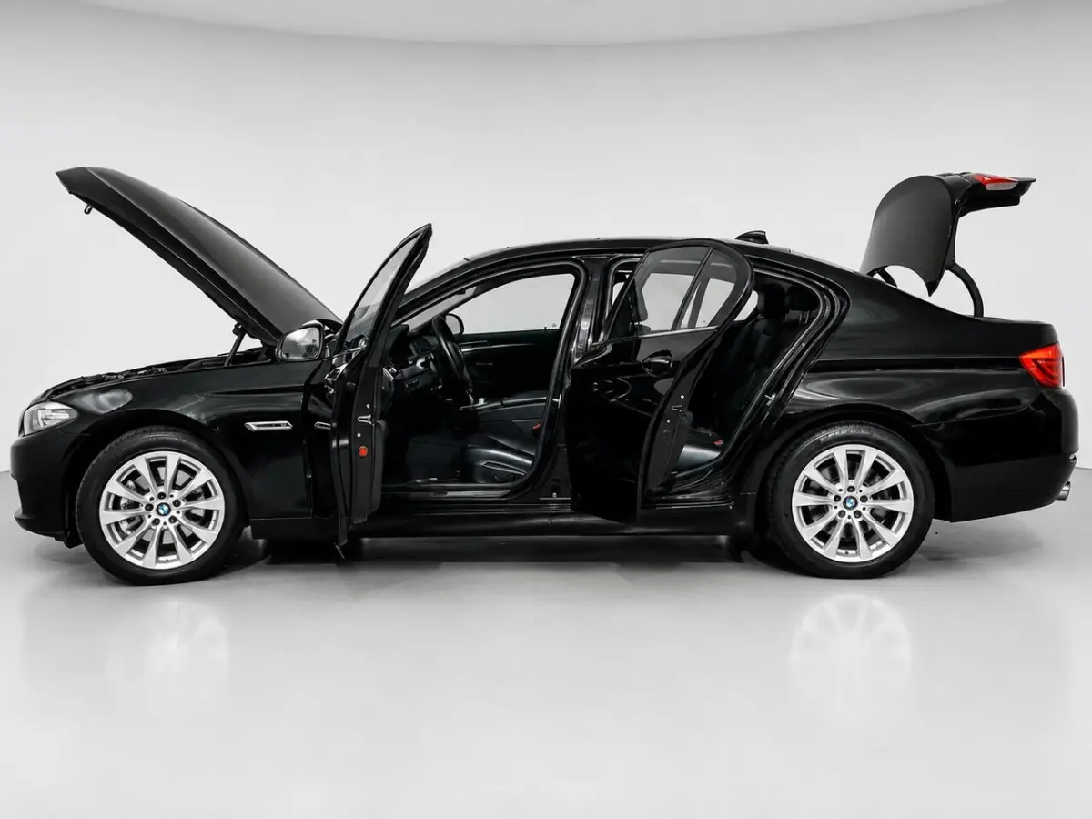 528i Executive | Clima | Cruise | Multimedia/Navi | Leder | PDC |