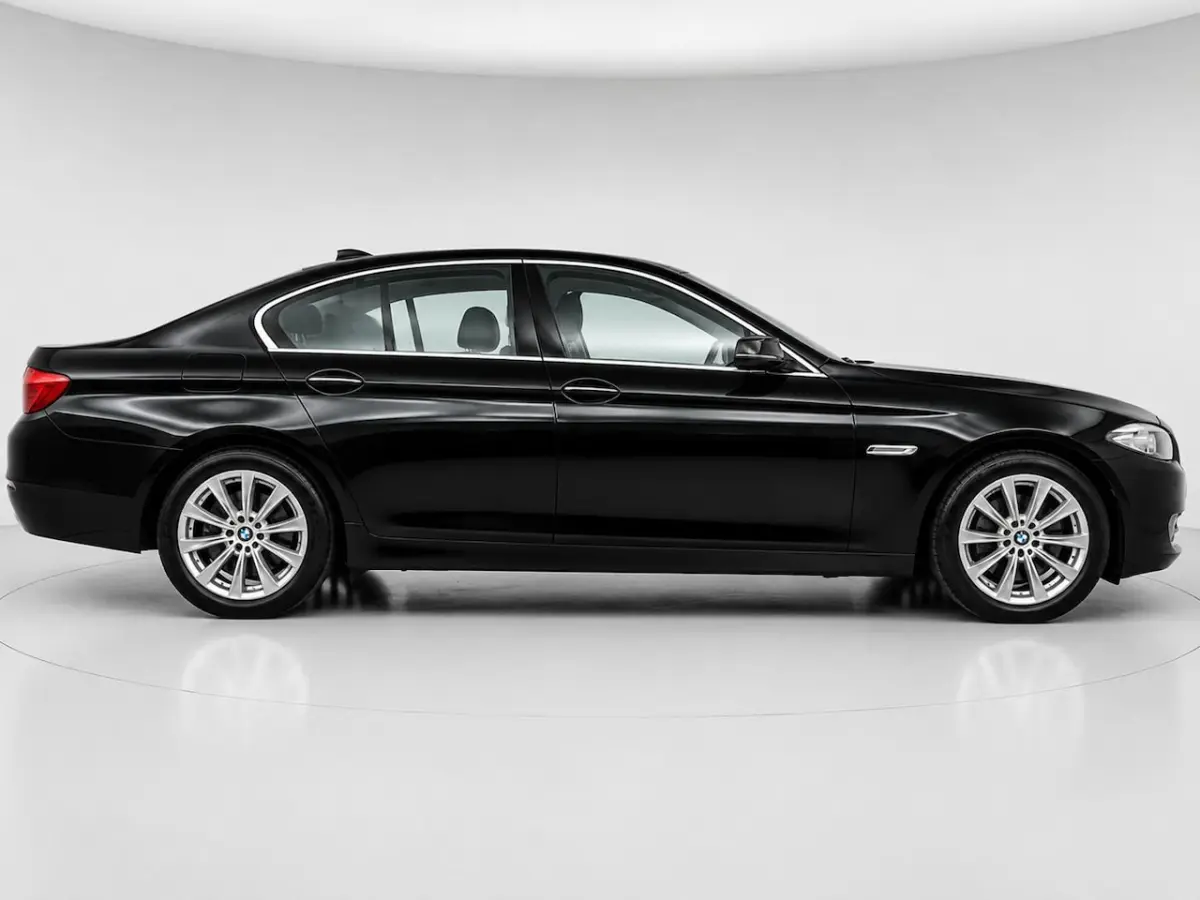528i Executive | Clima | Cruise | Multimedia/Navi | Leder | PDC |
