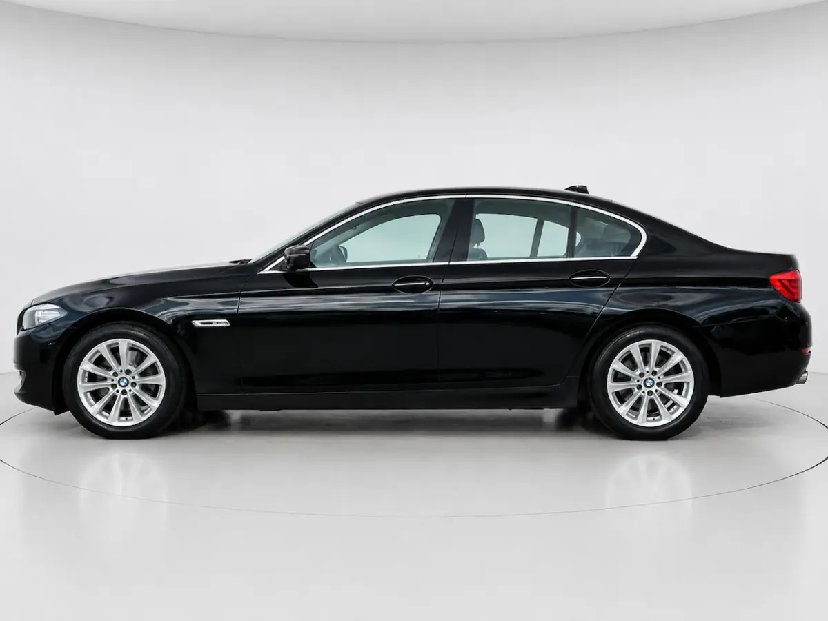 528i Executive | Clima | Cruise | Multimedia/Navi | Leder | PDC |