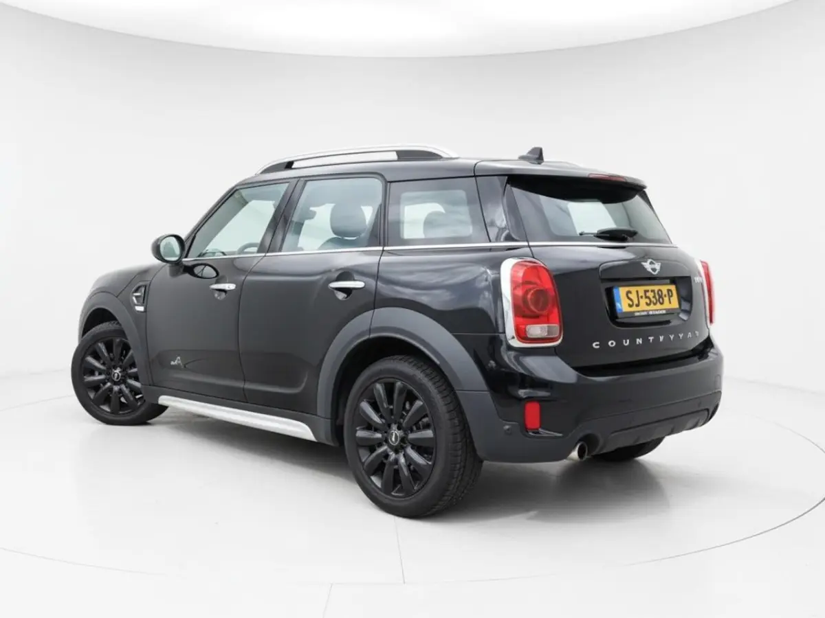 1.5 Cooper Pepper | NAP | Clima | Cruise | Multimedia/Navi | Leder/Stof| LED | PDC + Camer