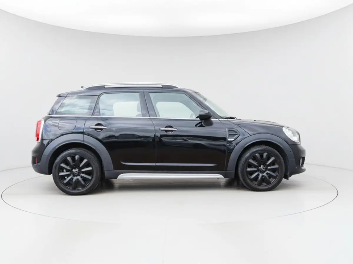 1.5 Cooper Pepper | NAP | Clima | Cruise | Multimedia/Navi | Leder/Stof| LED | PDC + Camer