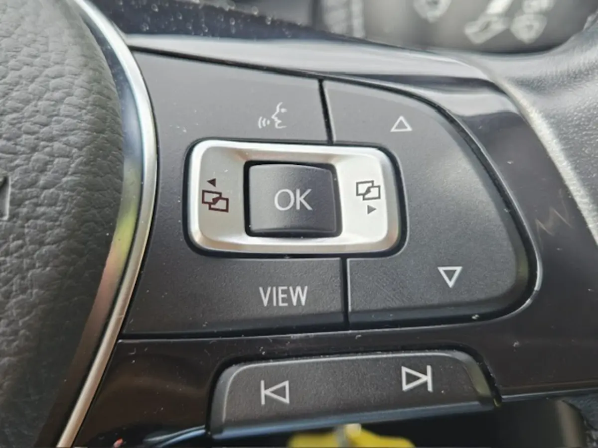 1.0 TSI Comfortline Apple carplay/Andriod auto