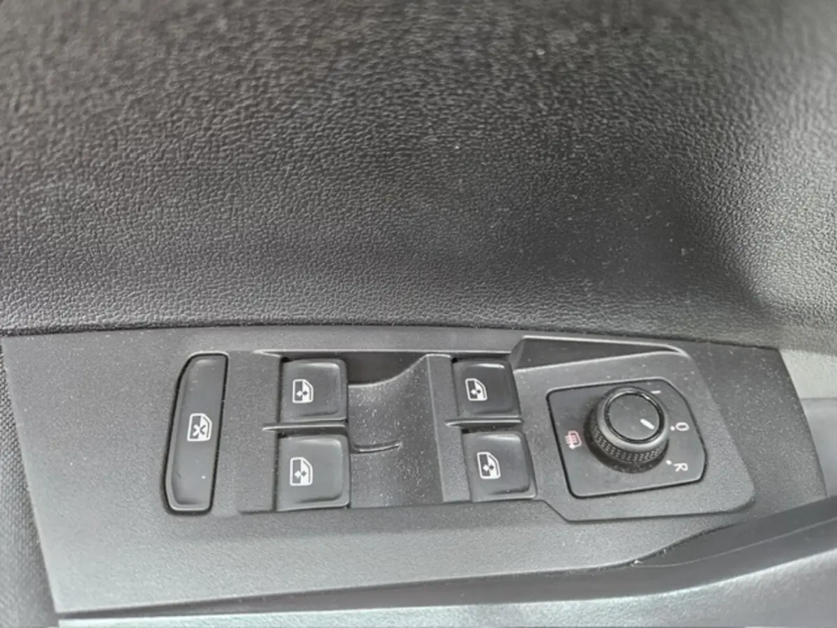 1.0 TSI Comfortline Apple carplay/Andriod auto