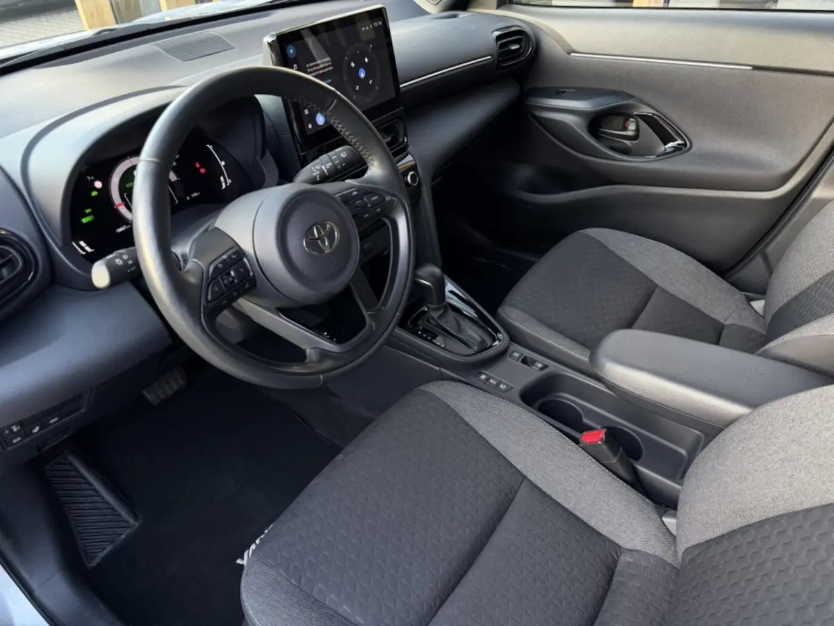 1.5 Hybr 115 Dynamic | Parkeersensoren V+A | Camera | Stoel-stuu