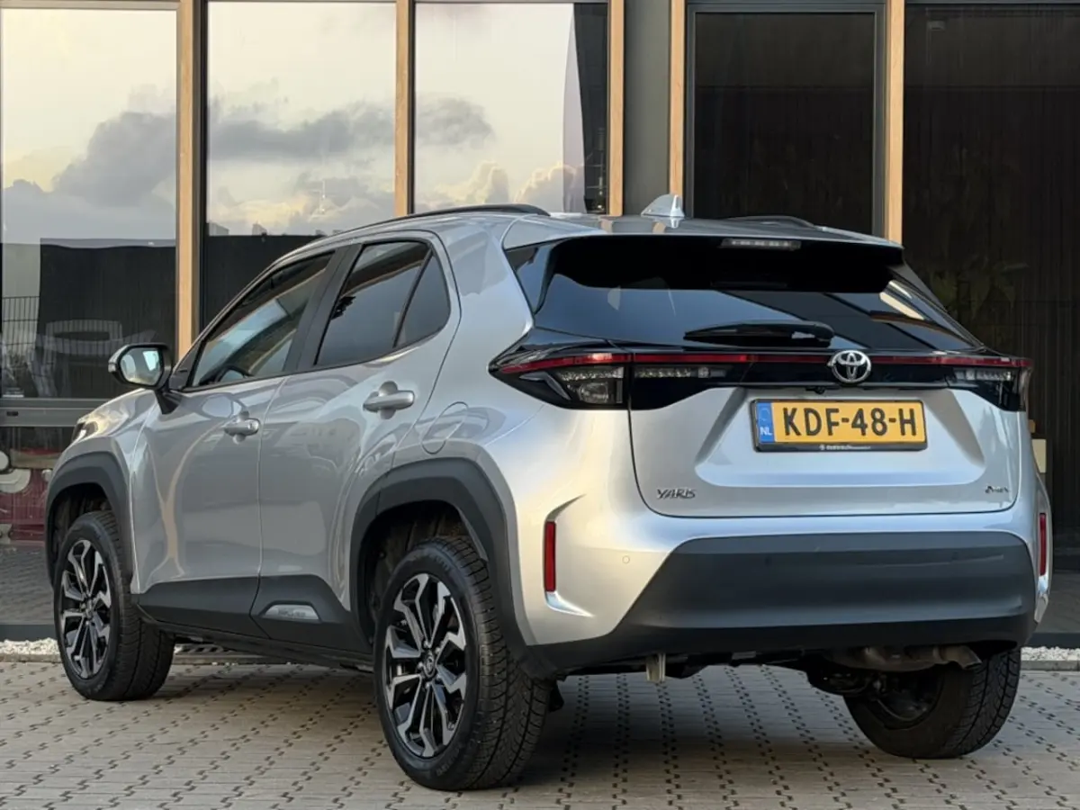 1.5 Hybr 115 Dynamic | Parkeersensoren V+A | Camera | Stoel-stuu
