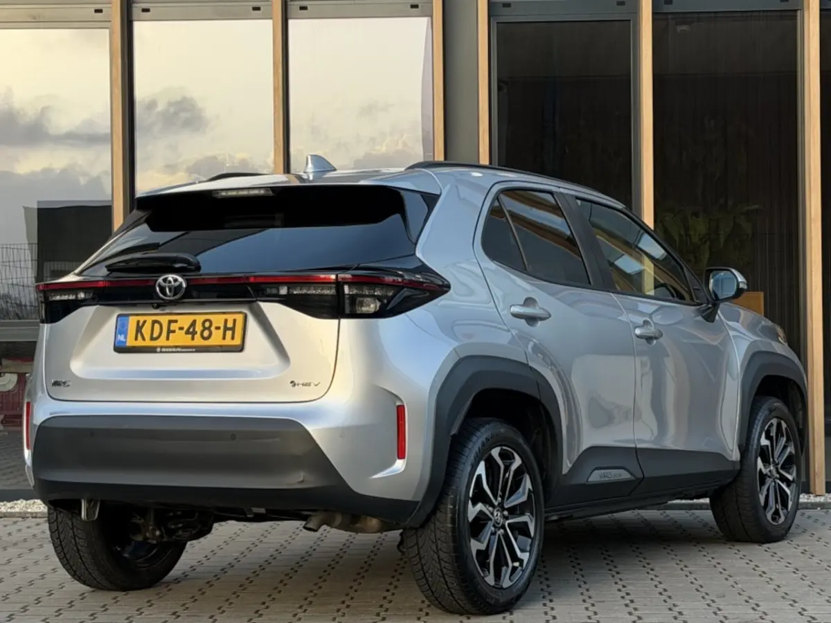 1.5 Hybr 115 Dynamic | Parkeersensoren V+A | Camera | Stoel-stuu