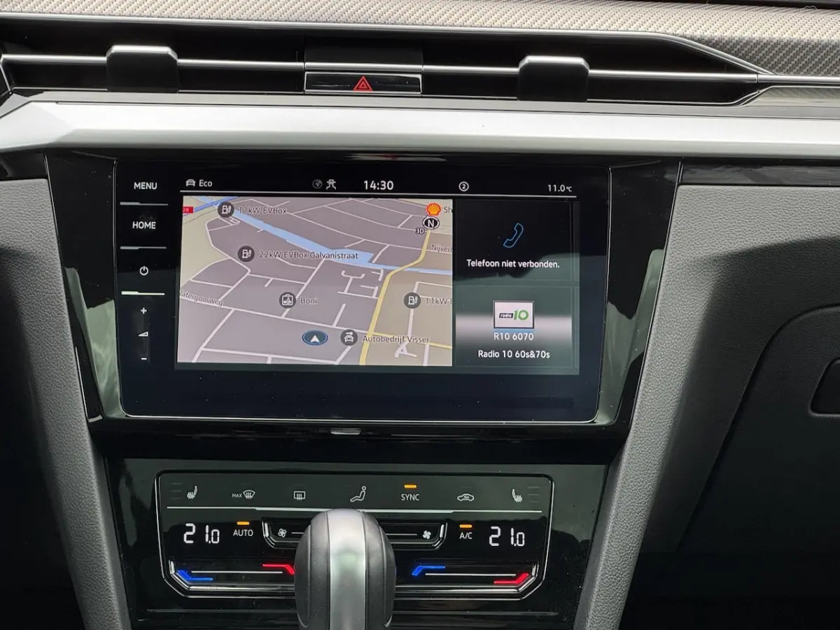 2.0 TSI R-Line Business PANODAK | TREKHAAK | STUUR+STOELVERWARMING