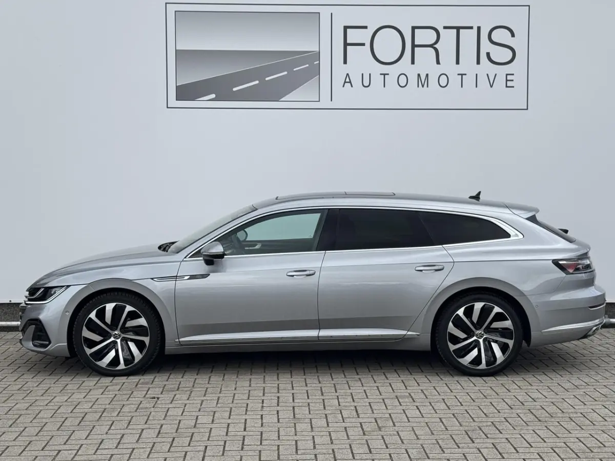 2.0 TSI R-Line Business PANODAK | TREKHAAK | STUUR+STOELVERWARMING