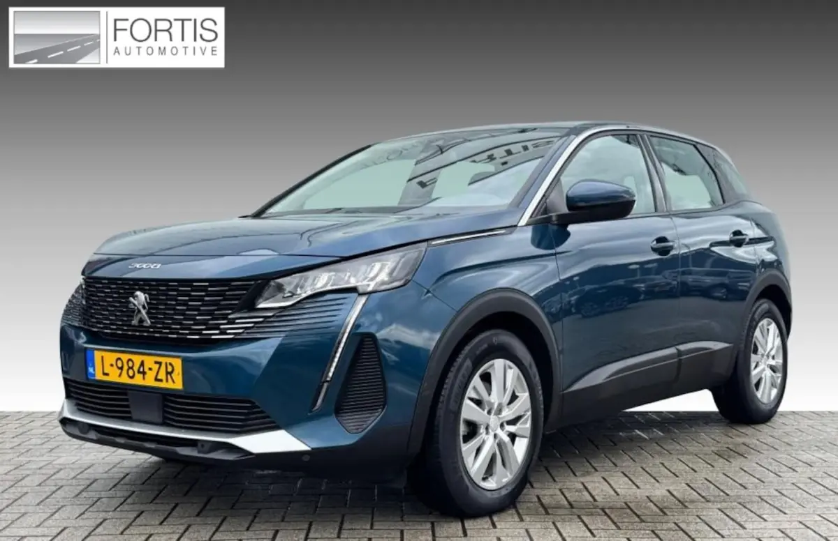 1.2 PureTech Blue Lease Active NL AUTO | CAMERA | TREKHAAK | CARPLAY |