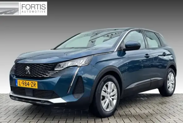 1.2 PureTech Blue Lease Active NL AUTO | CAMERA | TREKHAAK | CARPLAY |