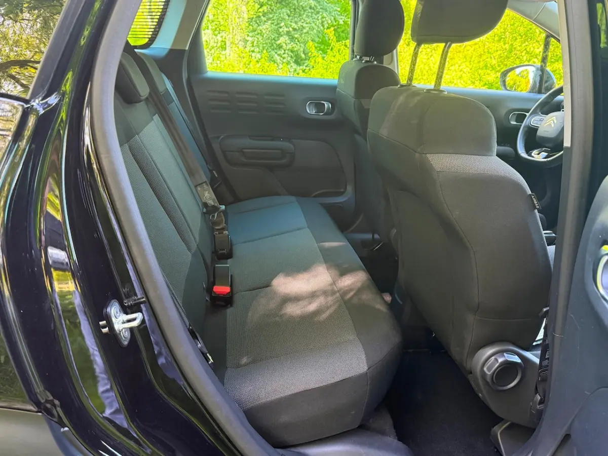 1.2 PureTech Business Automaat 130 pk 1 Eig. b.j. 3-2024 , 63000 km , Carplay