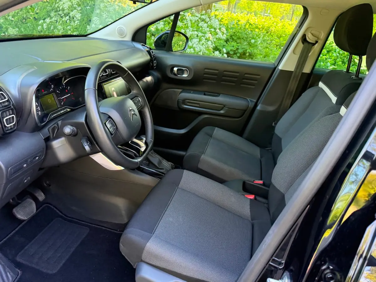 1.2 PureTech Business Automaat 130 pk 1 Eig. b.j. 3-2024 , 63000 km , Carplay