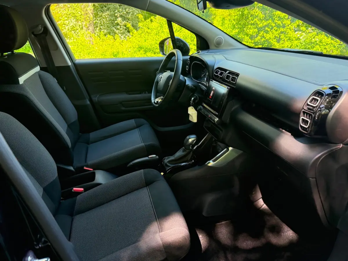 1.2 PureTech Business Automaat 130 pk 1 Eig. b.j. 3-2024 , 63000 km , Carplay