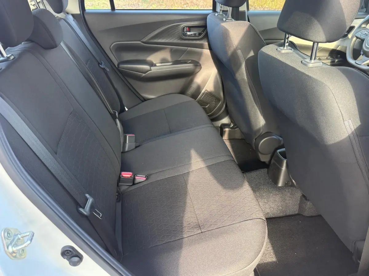 1.2 Comfort Smart Hybrid 1 Eig. b.j.1-2025, 9100 KM, Navi , Camera, PDC