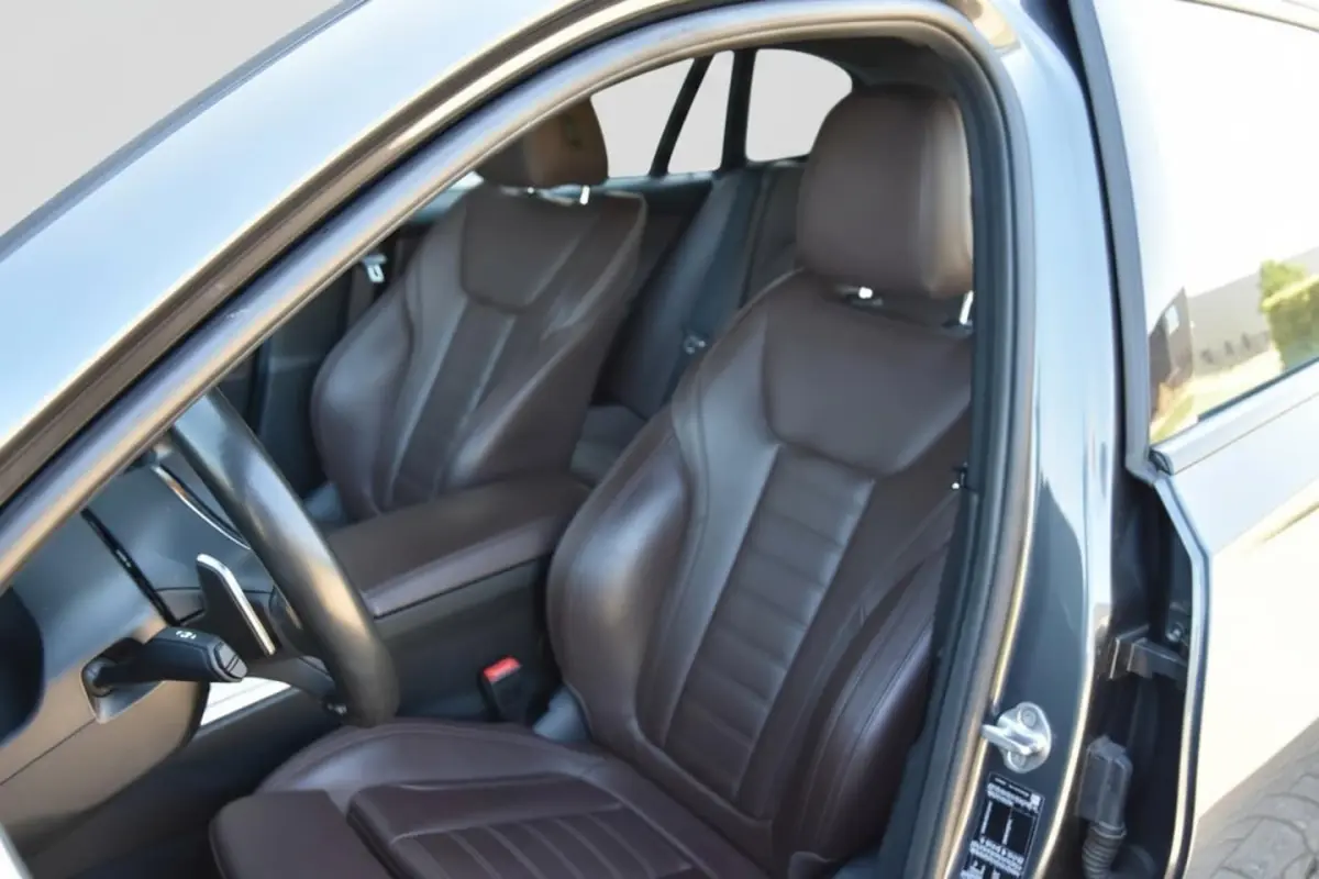 320i High Executive Edition M PAKKET