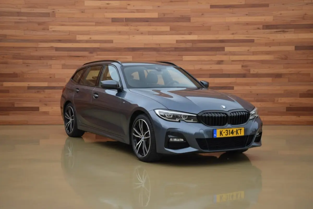 320i High Executive Edition M PAKKET