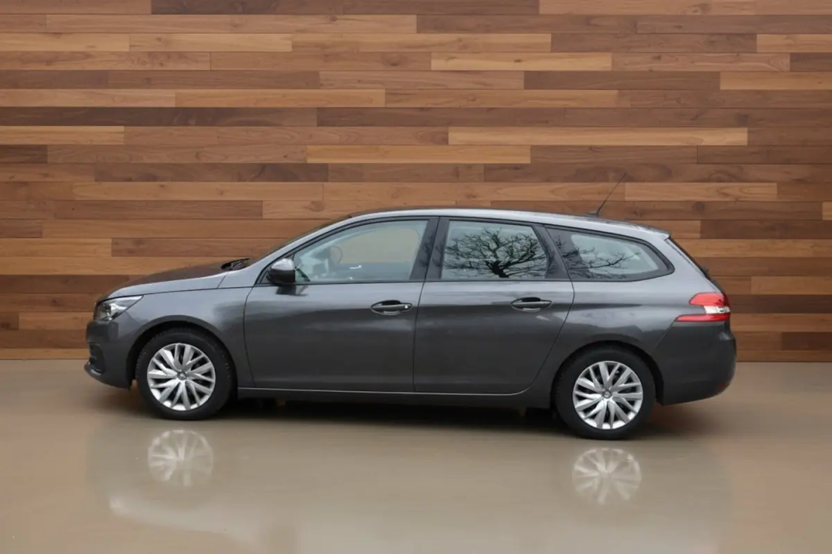 1.2 PureTech Blue Lease | NAVI | CLIMA