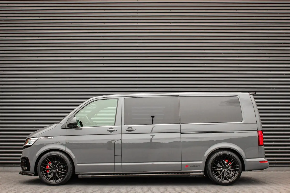 2.0 TDI L2H1 150PK JB-EDITION DSG / ALCANTARE HEMEL / LEDEREN BEKLEDING / FULL / APPLE CAR