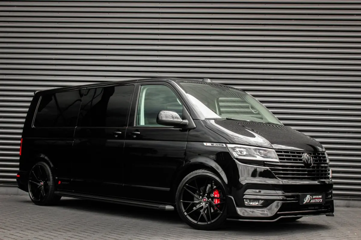 2.0 TDI L2H1 150PK BULLI DC DUBBEL CABINE / LEIGHTONVANS BODYKIT / FULL OPTINS / LEDER / F