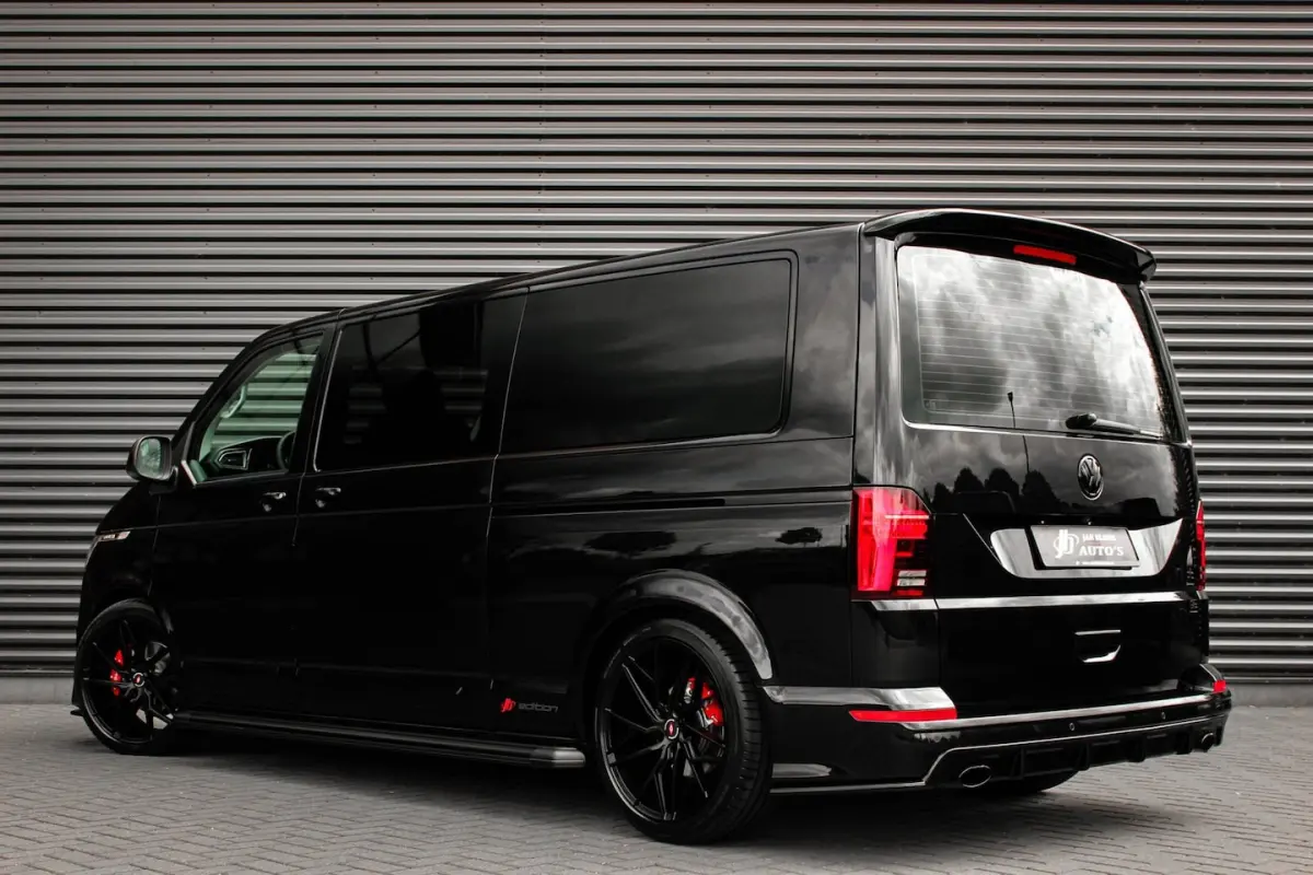2.0 TDI L2H1 150PK BULLI DC DUBBEL CABINE / LEIGHTONVANS BODYKIT / FULL OPTINS / LEDER / F