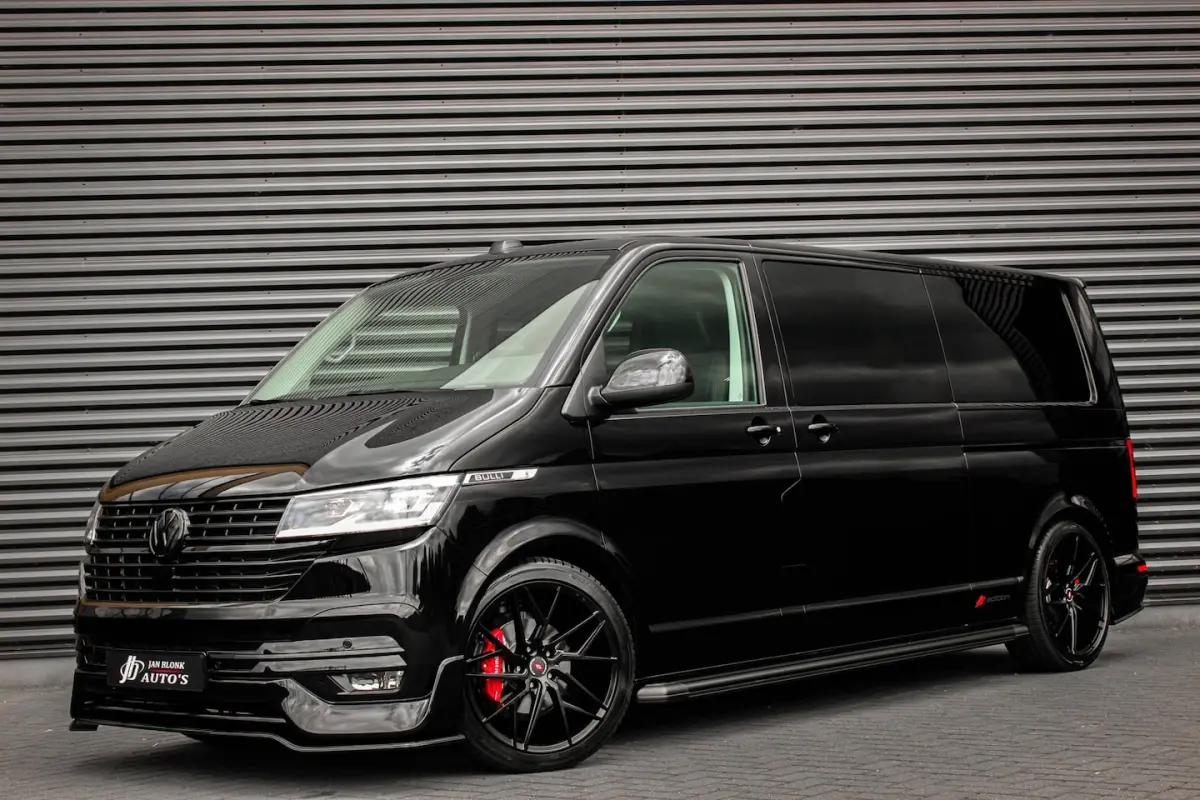 2.0 TDI L2H1 150PK BULLI DC DUBBEL CABINE / LEIGHTONVANS BODYKIT / FULL OPTINS / LEDER / F