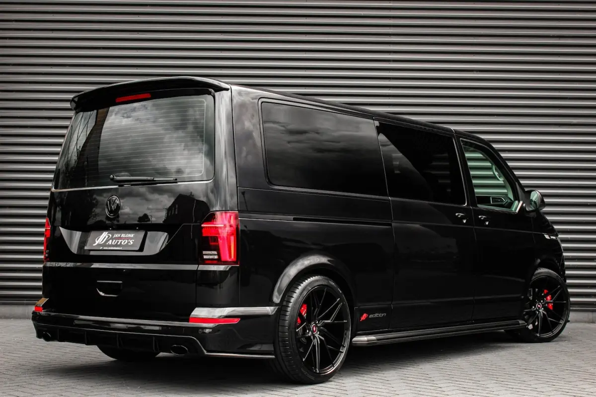 2.0 TDI L2H1 150PK BULLI DC DUBBEL CABINE / LEIGHTONVANS BODYKIT / FULL OPTINS / LEDER / F