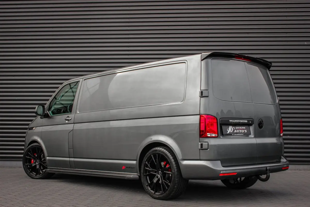 2.0 TDI L2H1 150PK JB- EDITION DSG / PDC / VERLAGINGSVEREN / LEDEREN BEKLEDING / FULL / AP