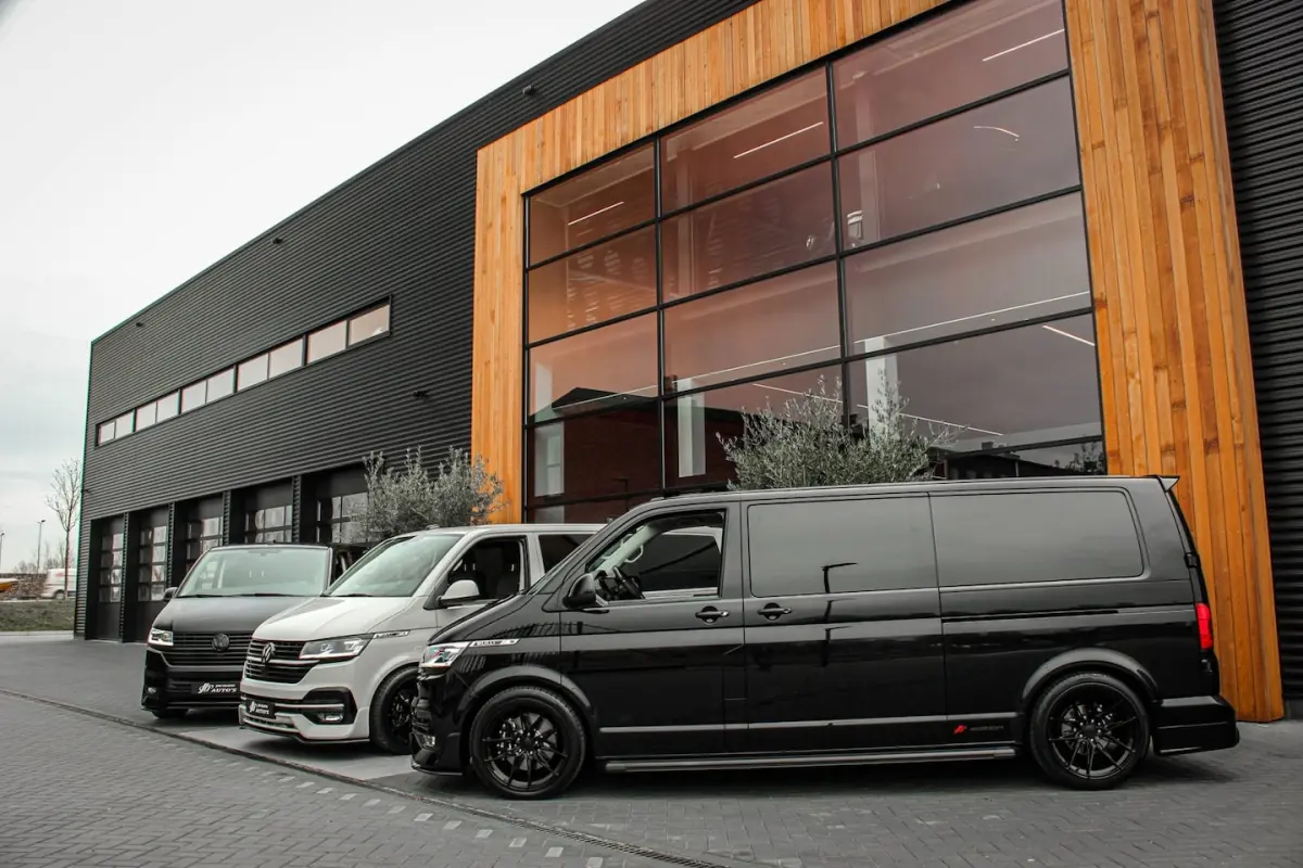 2.0 TDI L2H1 150PK JB- EDITION DSG / PDC / VERLAGINGSVEREN / LEDEREN BEKLEDING / FULL / AP