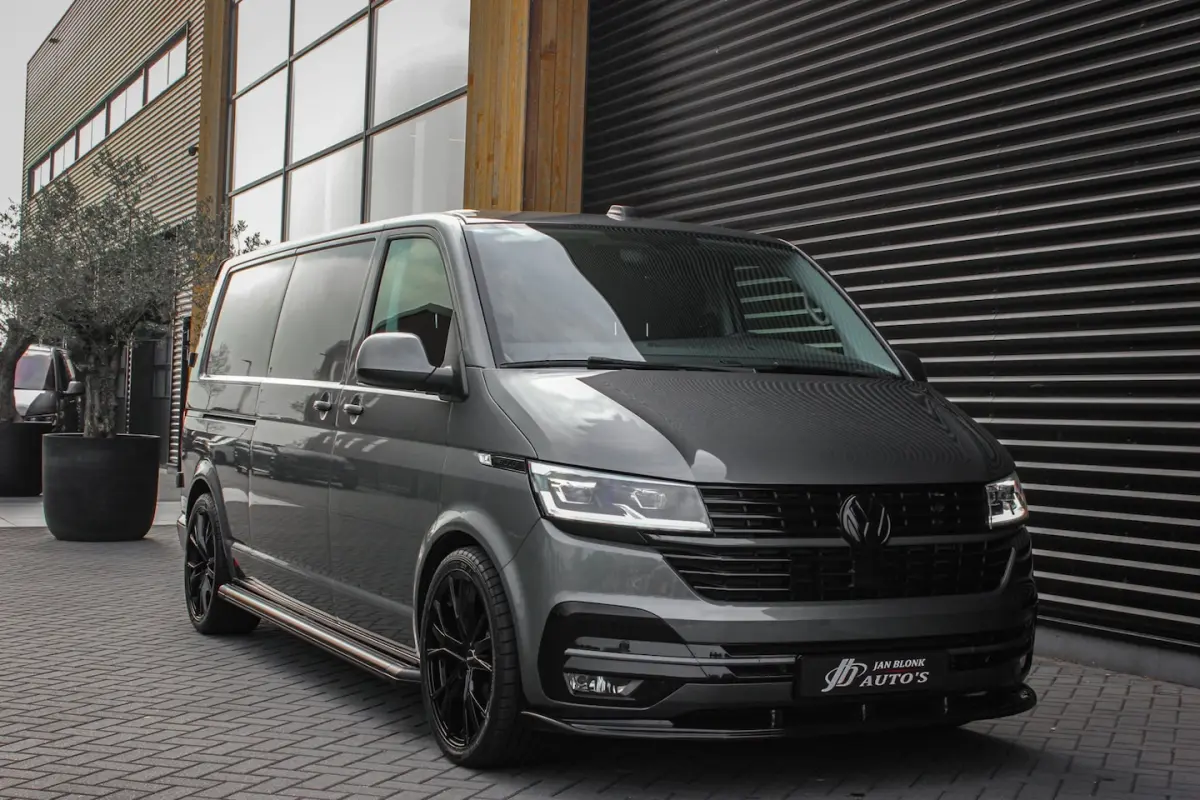 2.0 TDI L2H1 150PK JB- EDITION DSG / PDC / VERLAGINGSVEREN / LEDEREN BEKLEDING / FULL / AP