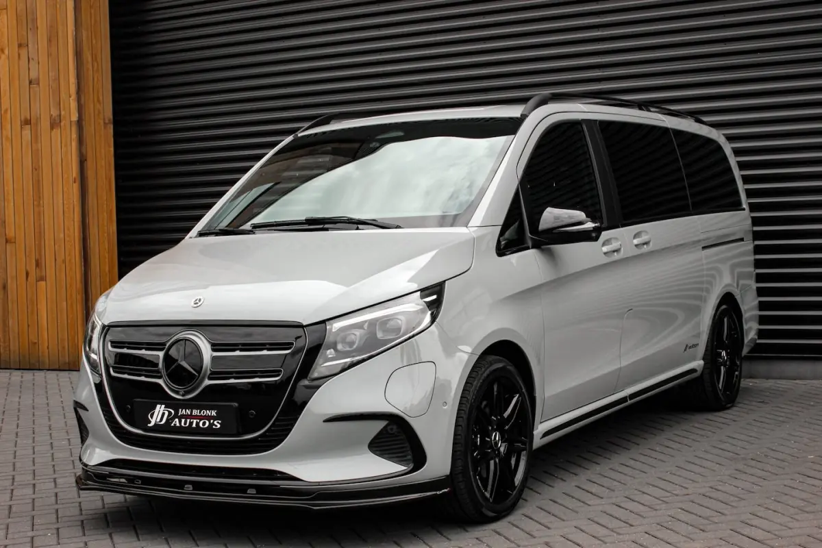 300 AMG L2 90 kWh 2X ELEK.SCHUIFDEUREN / MULTIEBEAM / 360 CAMERA / 7-PERSOONS / BURMESTER