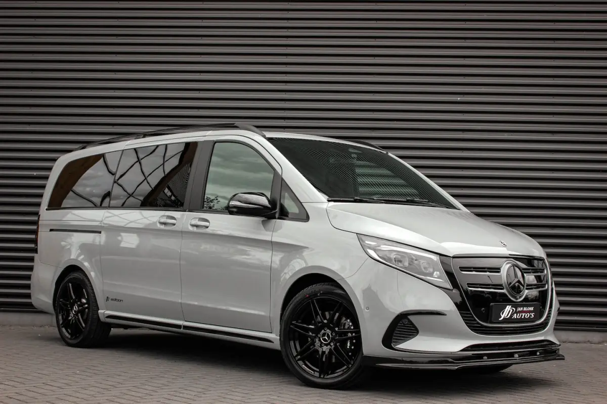 300 AMG L2 90 kWh 2X ELEK.SCHUIFDEUREN / MULTIEBEAM / 360 CAMERA / 7-PERSOONS / BURMESTER
