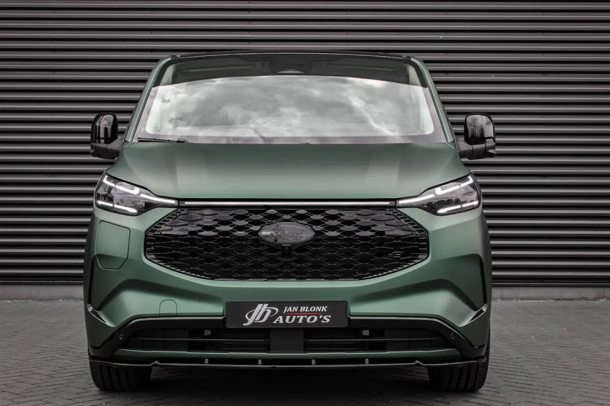 340 L2H1 Limited 71 kWh 218PK / JB- EDITON / CAMERA / 350KM RANGE / APPLE CARPLAY /DRIVERS