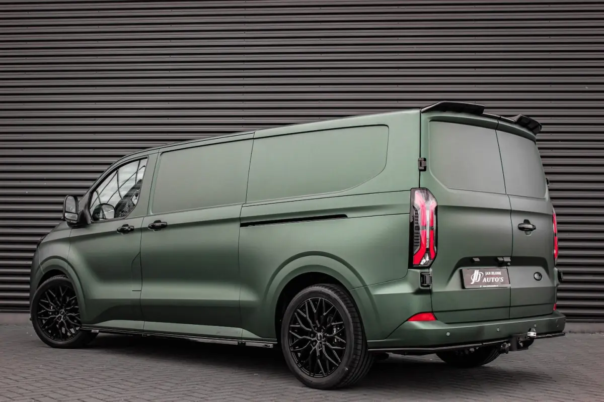 340 L2H1 Limited 71 kWh 218PK / JB- EDITON / CAMERA / 350KM RANGE / APPLE CARPLAY /DRIVERS