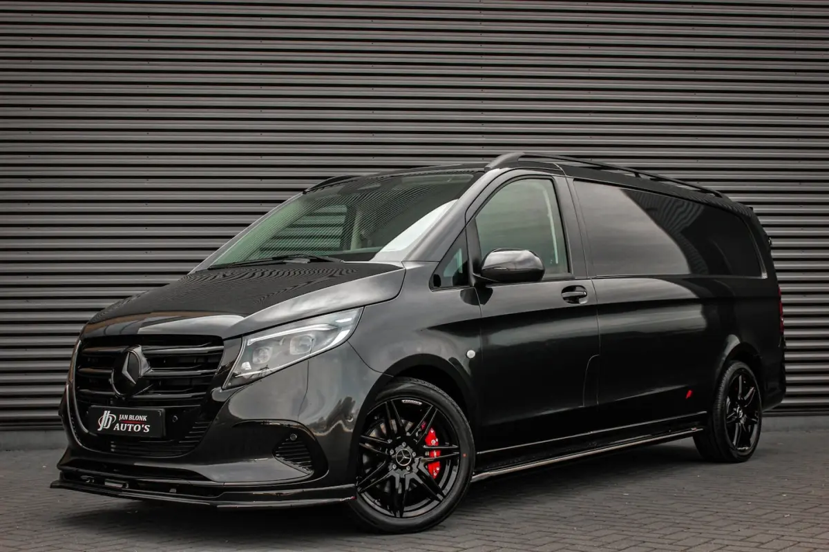 119 CDI L3 4x4 SELECT LANG / BPM VRIJ / FULL BLACK OPS / VERLAAGD / AMG / SIDE- BARS / SPO