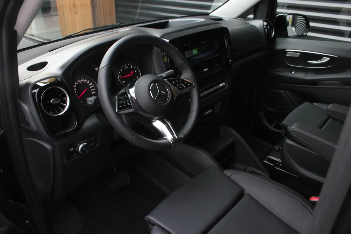 119 CDI L3 SPORT DUBBEL CABINE / DC / BPM VRIJ / FULL BLACK / 2X SCHUIFDEUREN / AMG / VERL