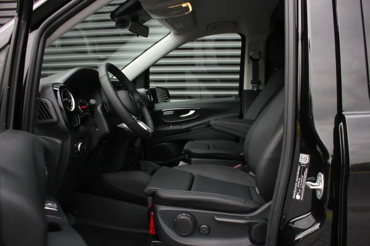 119 CDI L3 SPORT DUBBEL CABINE / DC / BPM VRIJ / FULL BLACK / 2X SCHUIFDEUREN / AMG / VERL