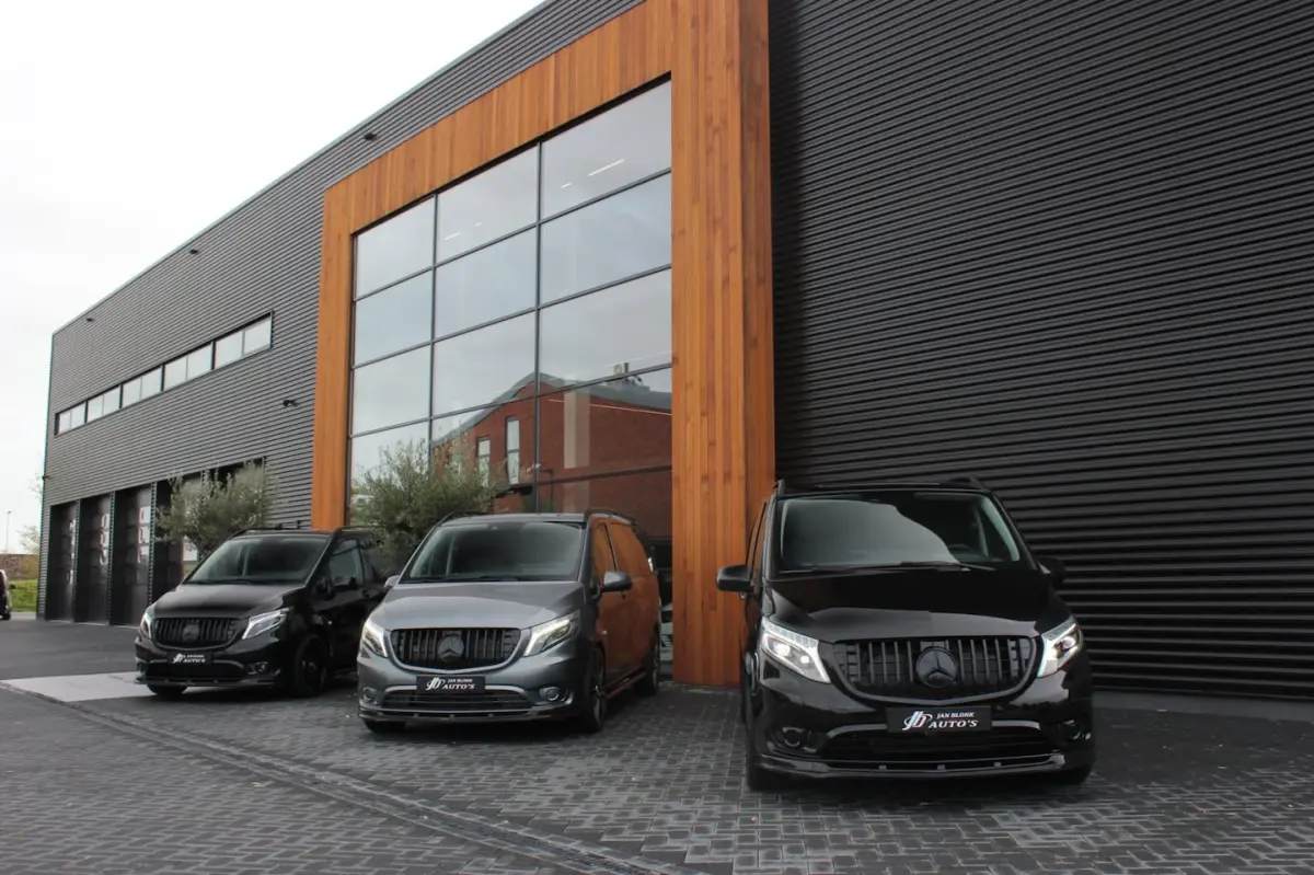 119 CDI L3 SPORT DUBBEL CABINE / DC / BPM VRIJ / FULL BLACK / 2X SCHUIFDEUREN / AMG / VERL