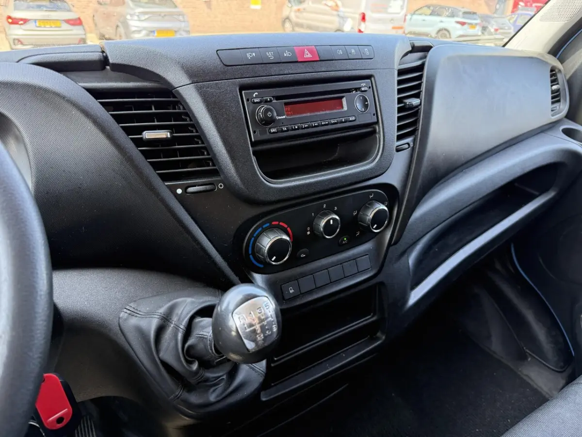 35C14 2.3 375 LAADKLEP EURO 6