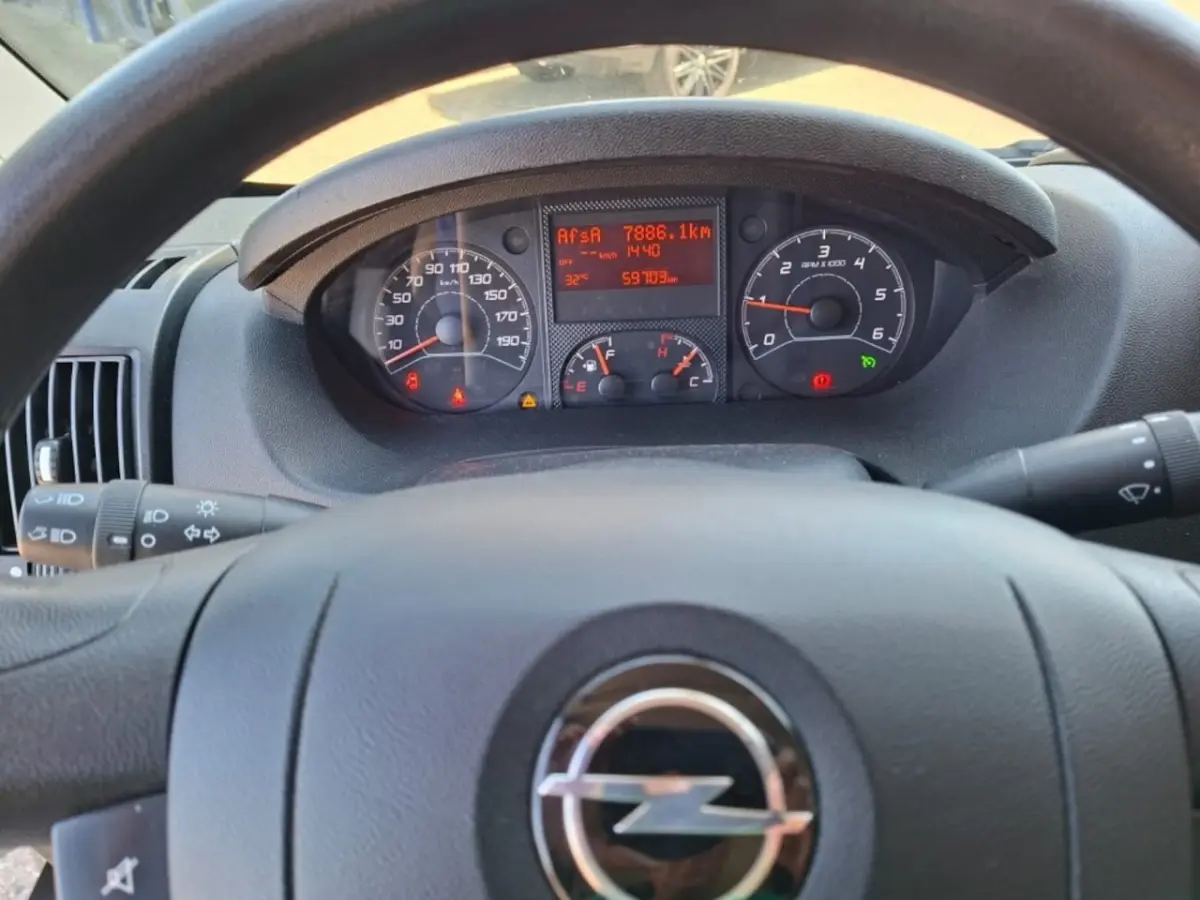 2.2D 140 L4H2 EDITION ZWAAR AIRCO NAVI PDC-CAMERA CRUISECONTROL