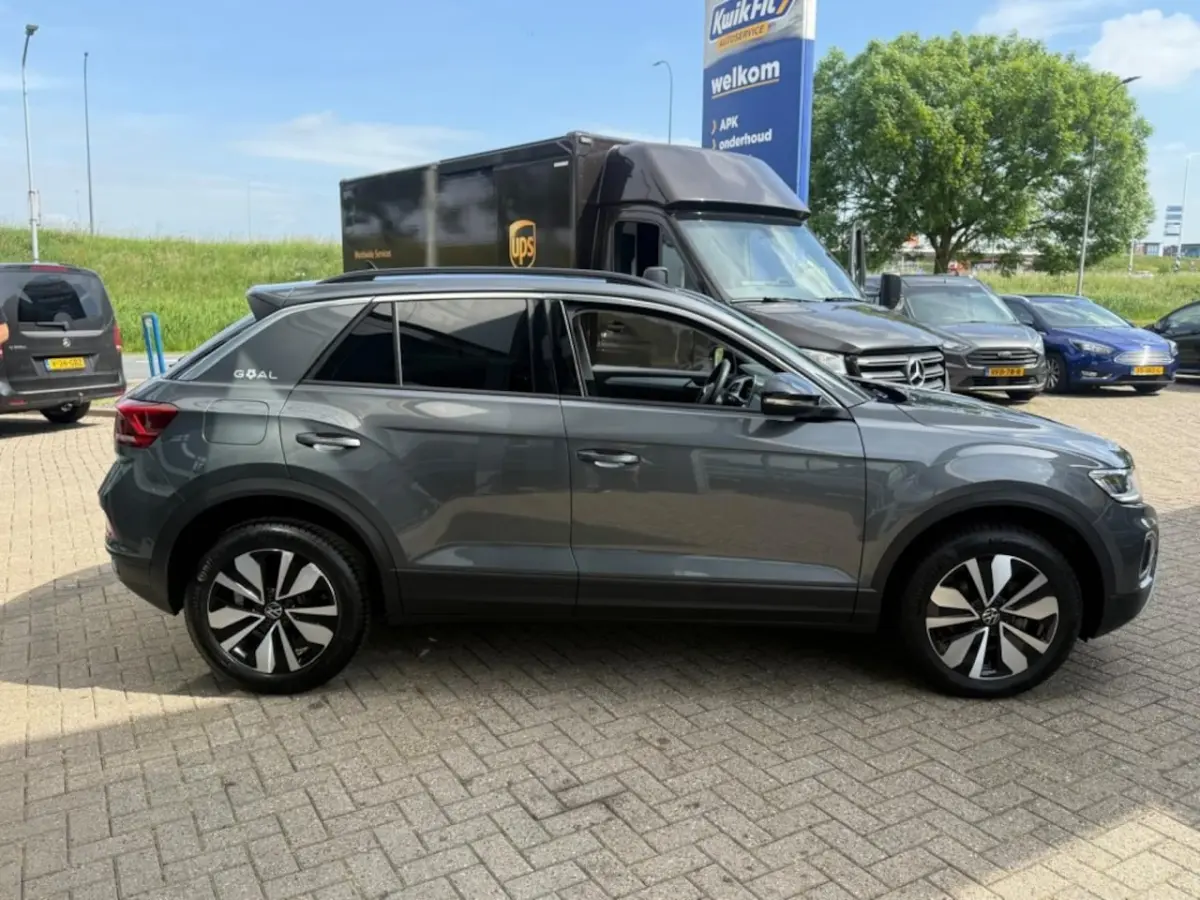 1.0 TSI GOAL EDITION AIRCO NAVI PDC LMV STOELVW