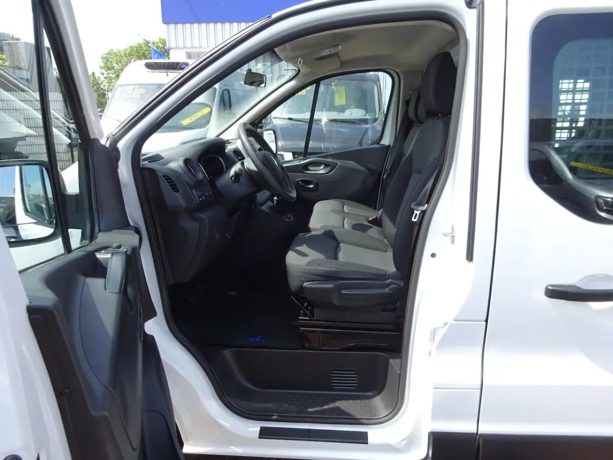 2.0 dCi 120 T29 L1H1 2 x SCHUIFDEUR AIRCO NAVIGATIE CRUISE CONTROL