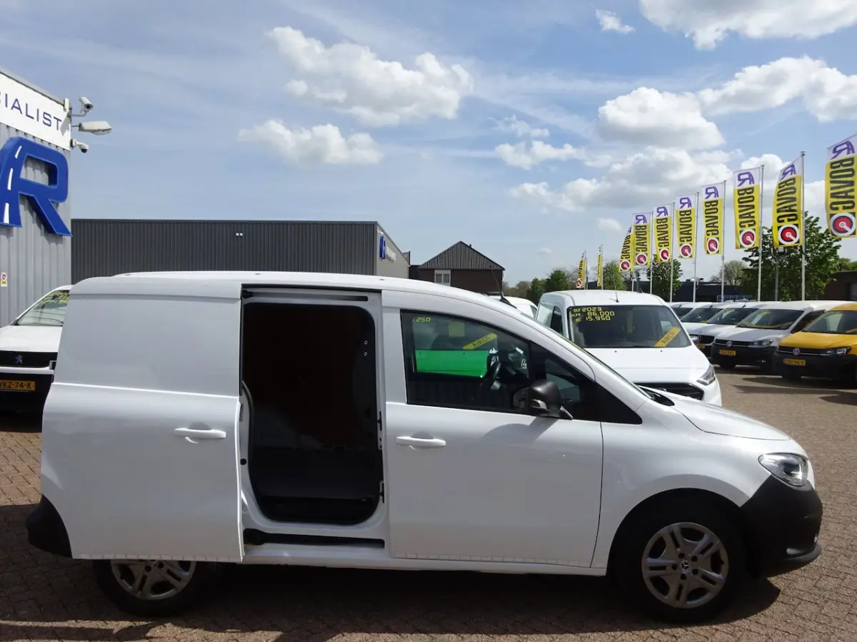 108 CDI L1 Pro MBUX AIRCO CRUISE CONTROL NAVIGATIE