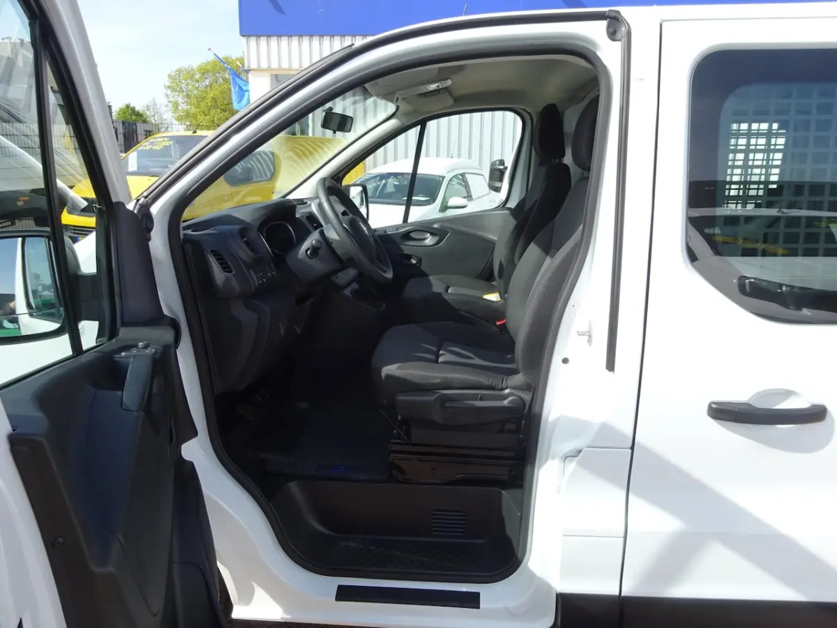 2.0 dCi 120 T29 L1H1 2 x SCHUIFDEUR AIRCO NAVIGATIE CRUISE CONTROL