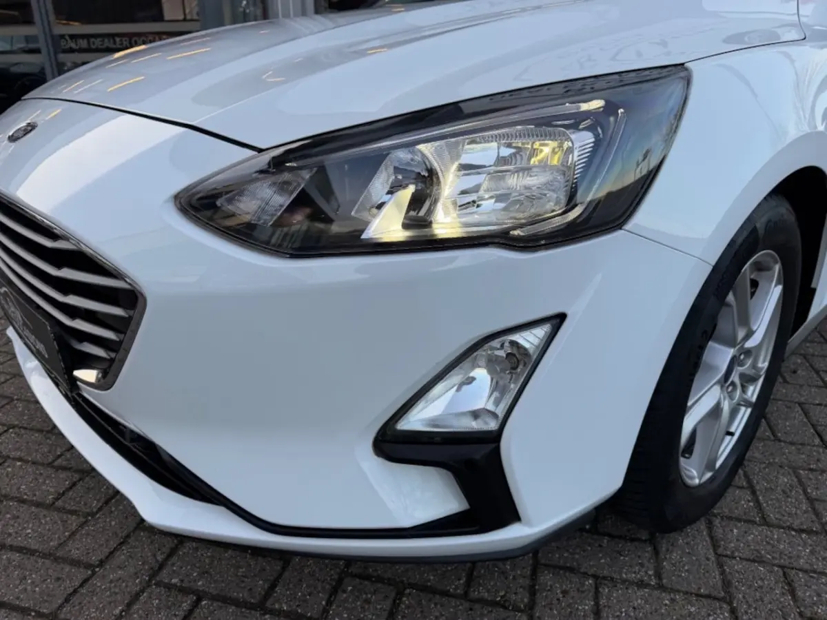 1.0 EB TREND EDITION BUSINESS NAVI AIRCO PDC