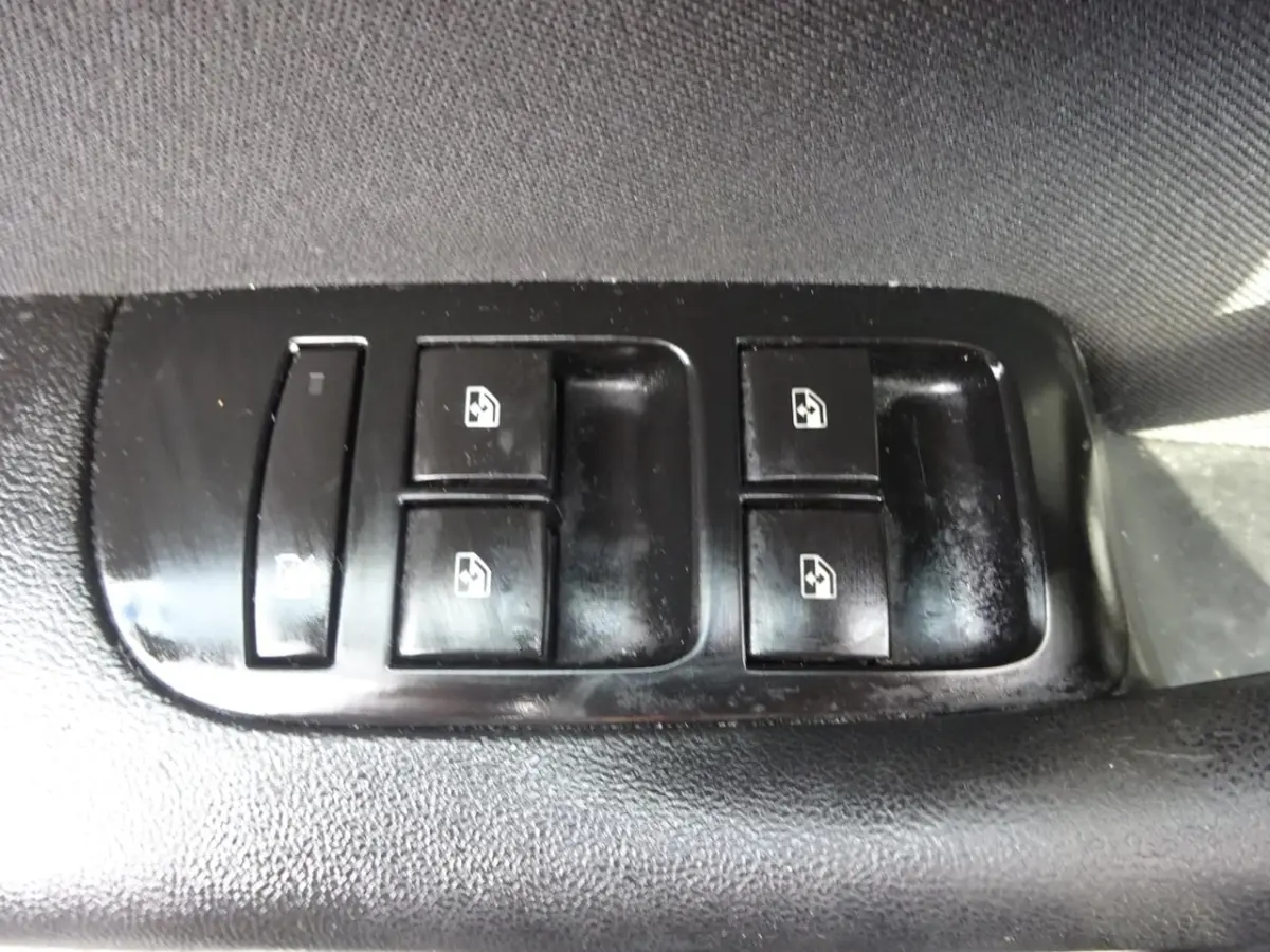 VAN 1.6 CDTI EU6 136 PK AIRCO CRUISE CONTROL NAVIGATIE zeer luxe grijs kenteken