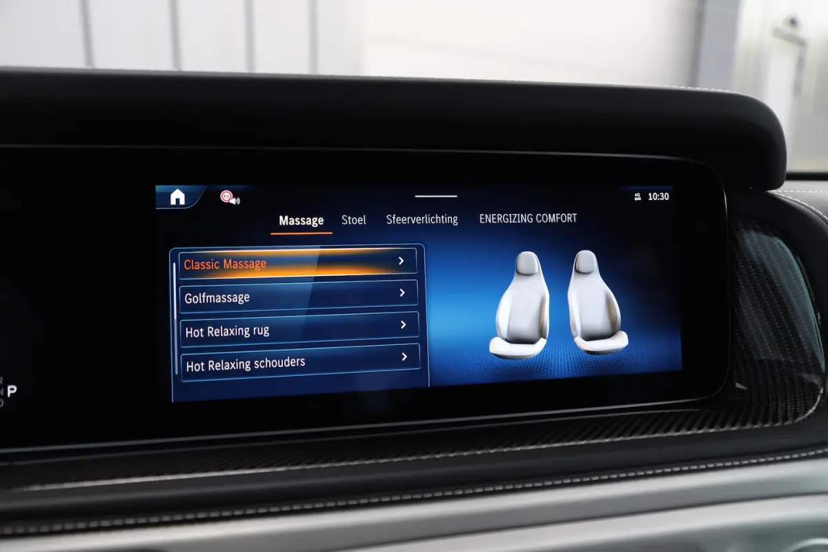 AMG 63 | 585PK | G-Manufaktur | Massage | Facelift | Carbon | Burmester | Keyless-go | Sch
