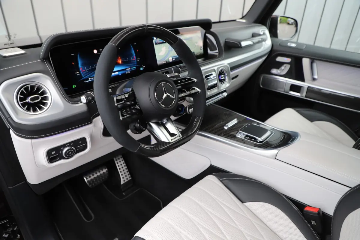 AMG 63 | 585PK | G-Manufaktur | Massage | Facelift | Carbon | Burmester | Keyless-go | Sch