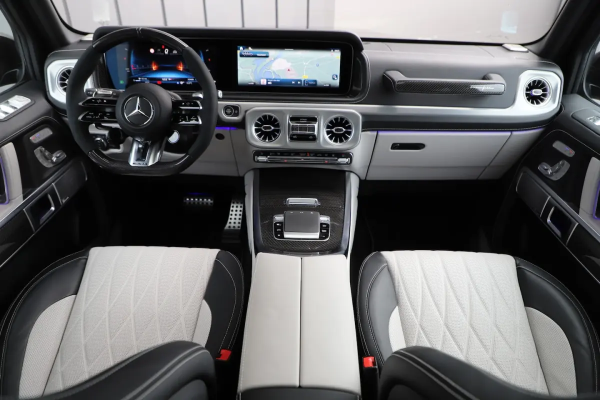 AMG 63 | 585PK | G-Manufaktur | Massage | Facelift | Carbon | Burmester | Keyless-go | Sch