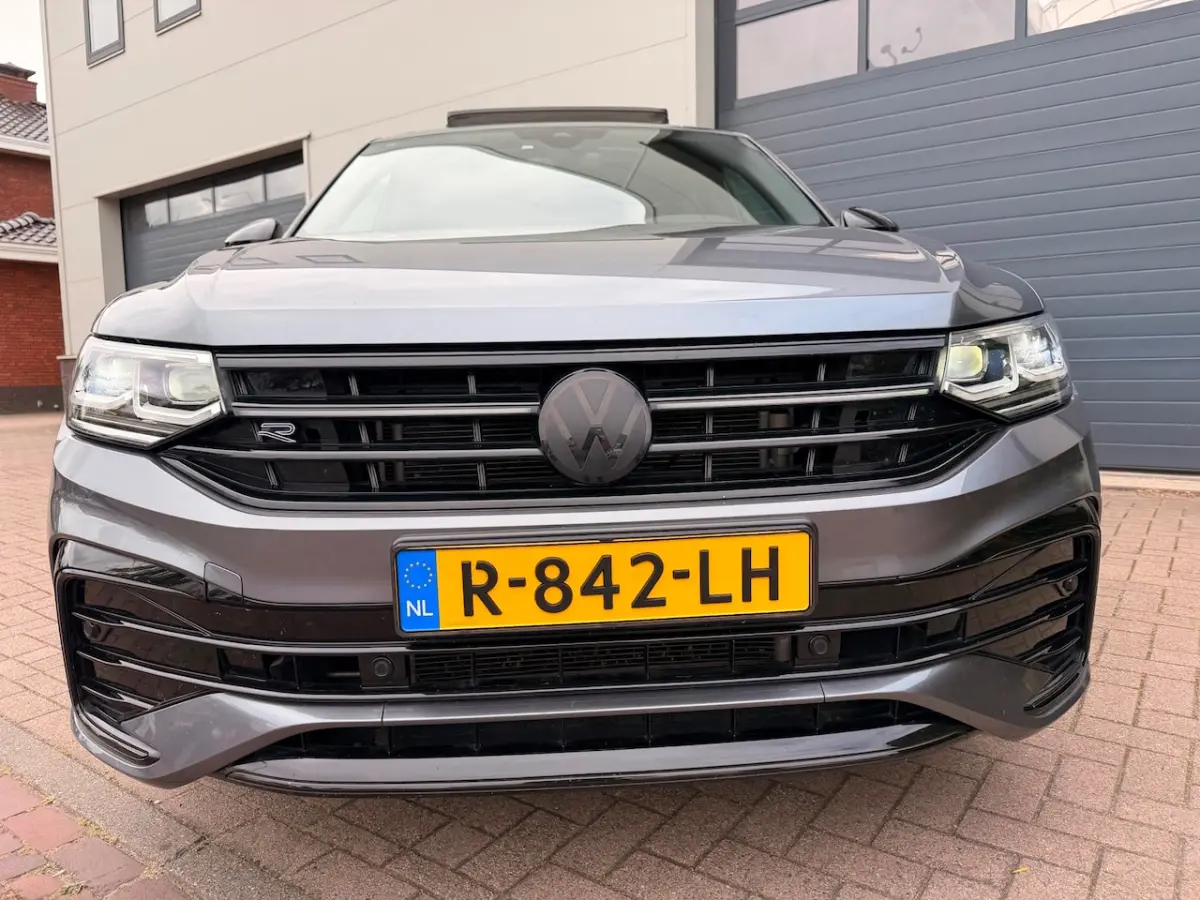 1.5 TSI R-Line Business+ 7p./Pano/IQ Light/Camera/Sfeer verlichting/Navi/Climate-c/Cruise-