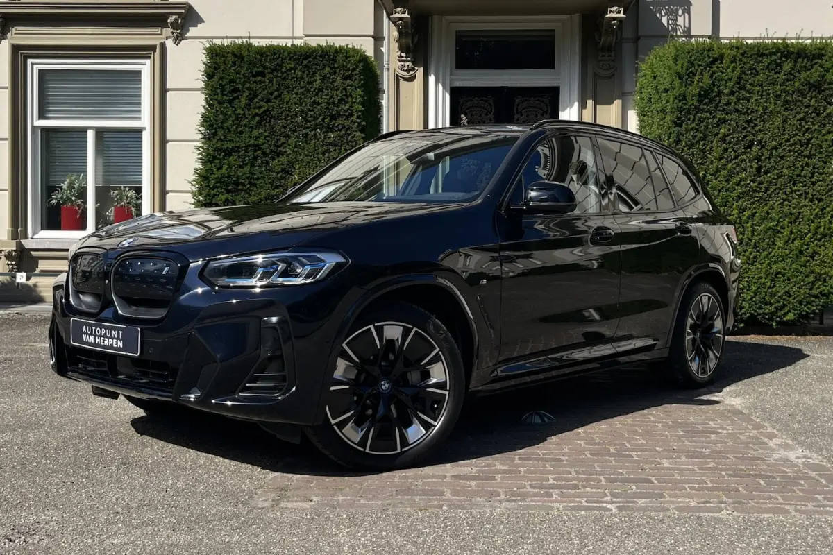 High Executive 80 kWh PANO | H&K | LASER | MEMORY | HUD | LEDER | ADAPTIVE